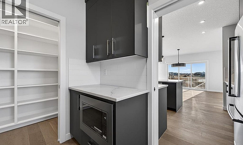 709 Dawson Common Ch...