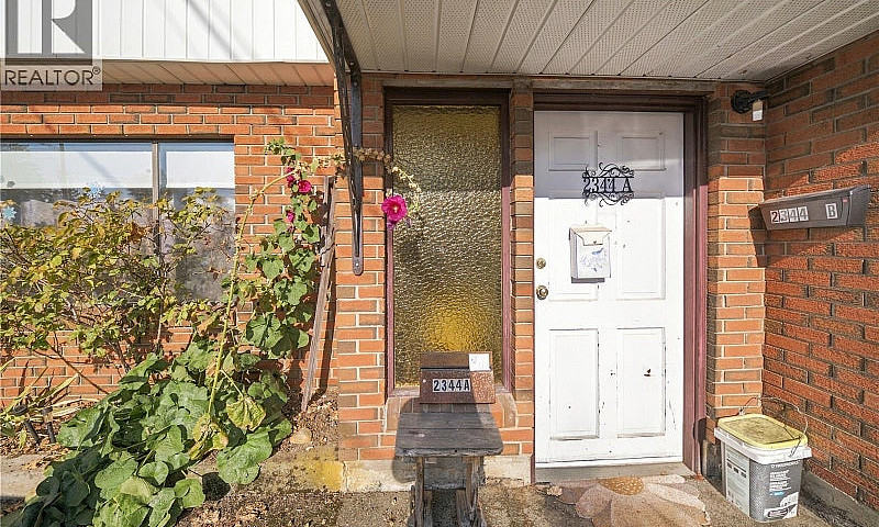 2344/2346 Rosstown R...