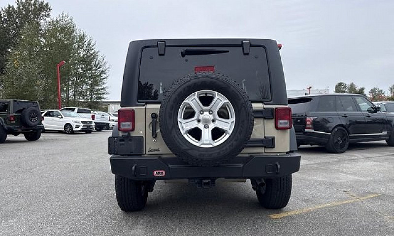 2018 Jeep Wrangler J...