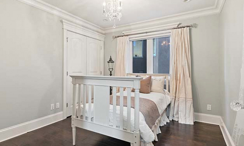 White Rock Dream Hom...