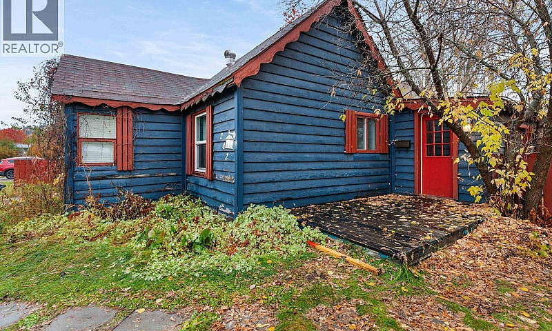 242 Douglas Street P...
