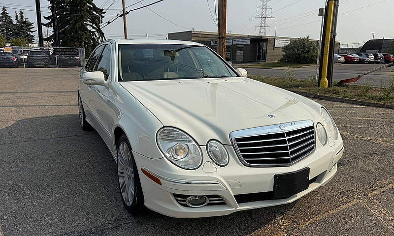 2008 Mercedes-Benz E...
