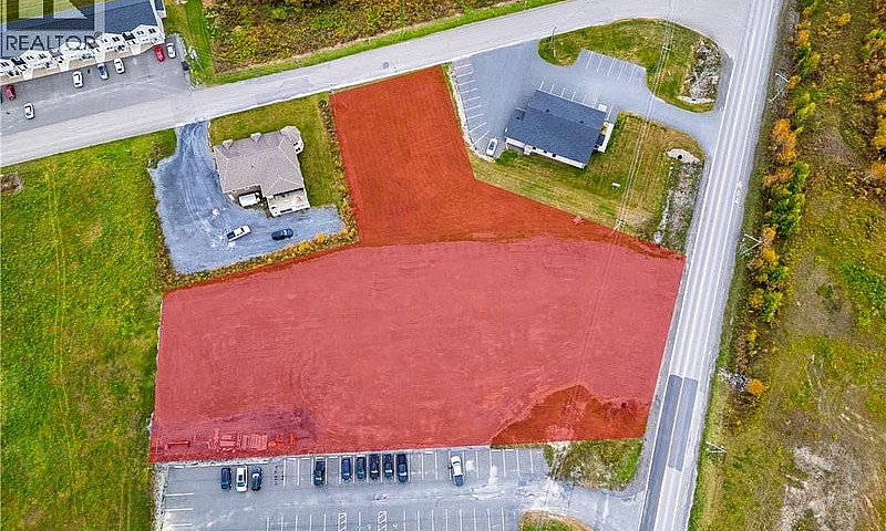 Lot Ouellette Street...