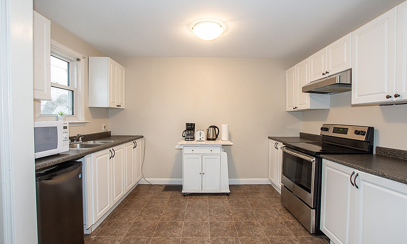 5721 Strathmore Cres...