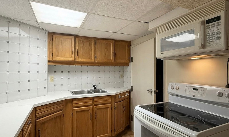 41 Dalton Rd - Bsmt...