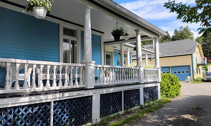 $699,000 - 2 Storey ...
