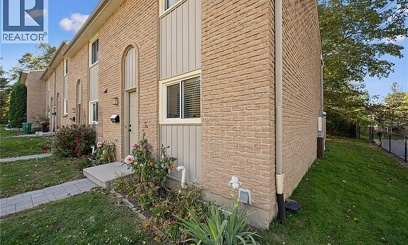 223 Pioneer Drive W ...