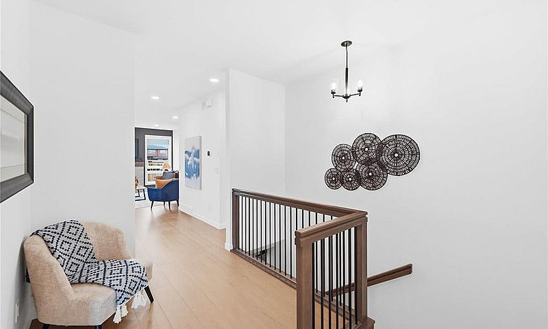 35 Shoreline Drive O...