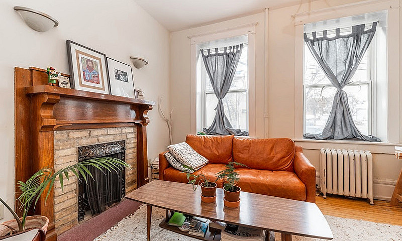 705 Westminster Ave-...
