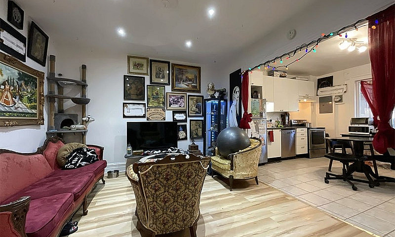 $993,000 - Triplex F...