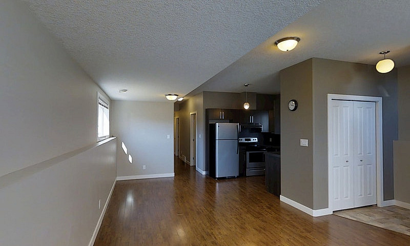 #1744- 2 Bedroom Low...