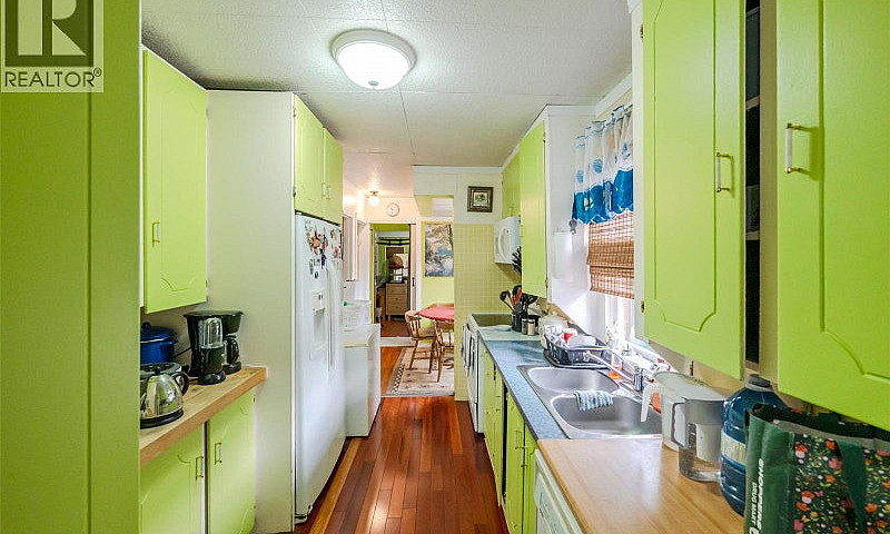 219 Hastings Avenue ...