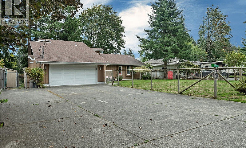 8930 Mclarey Ave Bla...