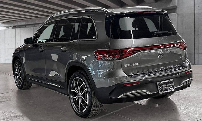 2023 Mercedes-Benz E...