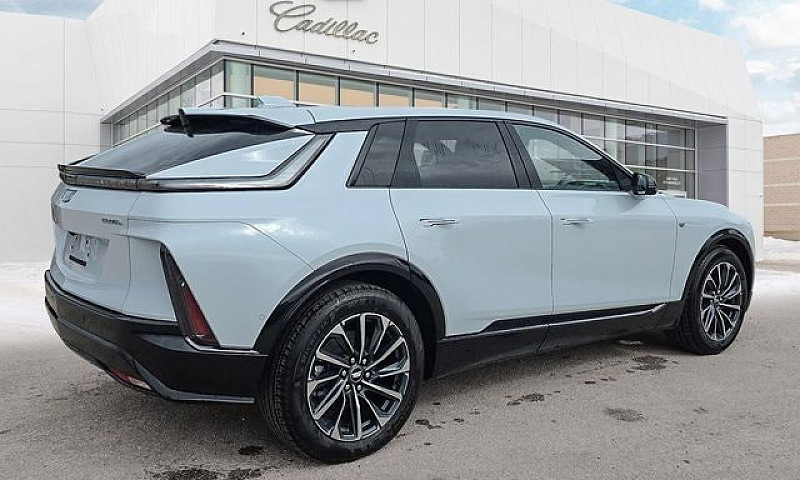 2026 Cadillac Lyriq ...