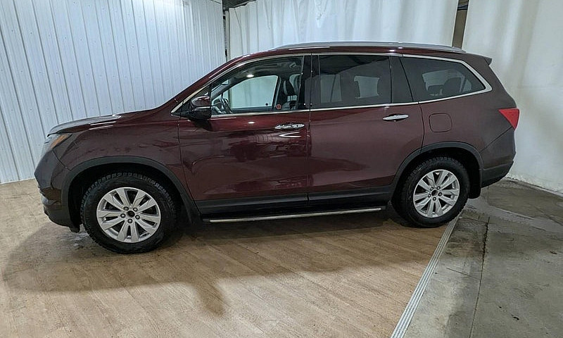 2017 Honda Pilot Tou...