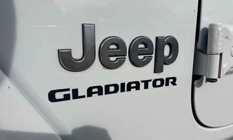 2021 Jeep Gladiator...