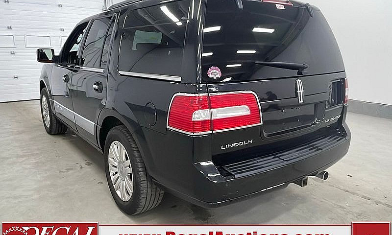 2014 Lincoln Navigat...