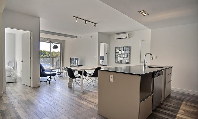 4 1/2 Quartier Qb – ...