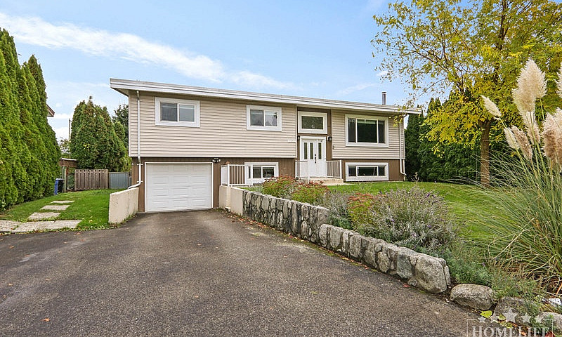 Spacious 3-Bedroom U...
