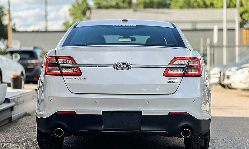 2015 Ford Taurus Sel...
