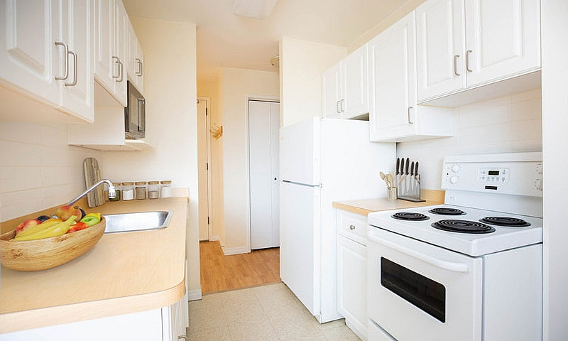 Laval Apartments - 1...