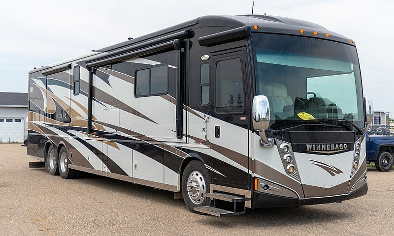 2013 Winnebago Motor...