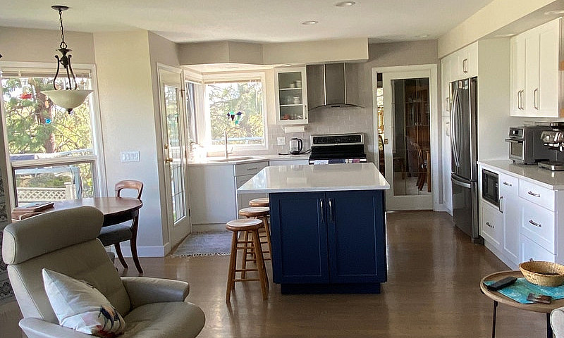 Beautiful  4 Bed Hou...