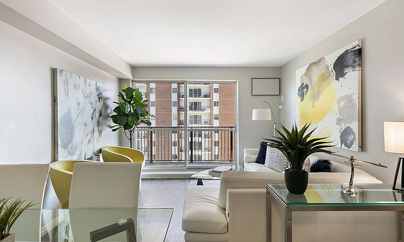 Spacious & Bright On...