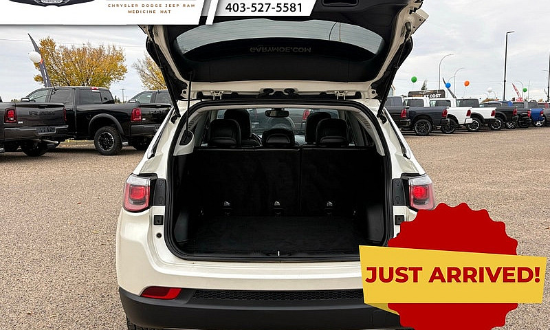2019 Jeep Compass Li...