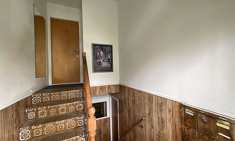 $425,000 - Triplex F...