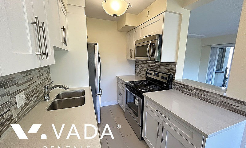 Aish Place 1 Br Apt ...