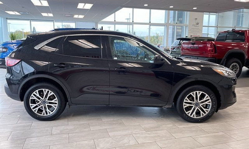2022 Ford Escape Sel...