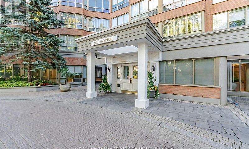816 - 1 Ripley Avenu...