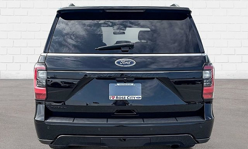 2021 Ford Expedition...