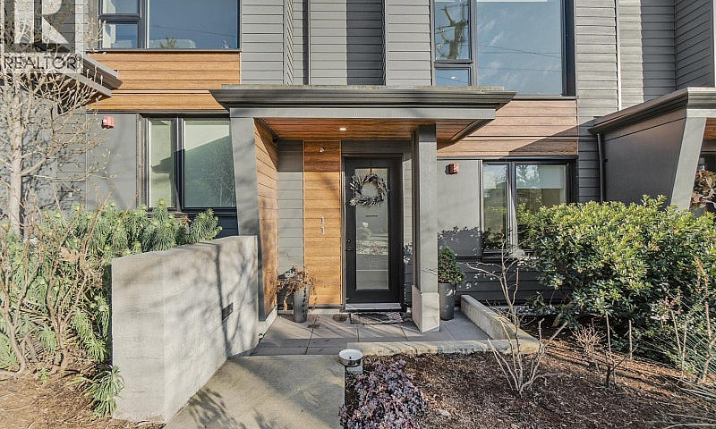 11 528 E 2Nd Street ...
