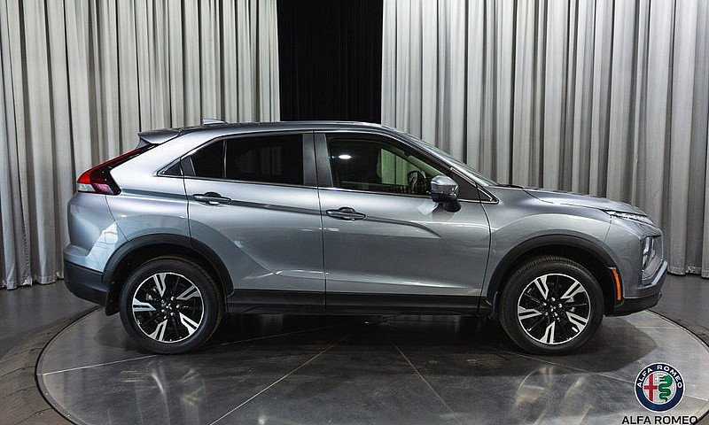 2025 Mitsubishi Ecli...
