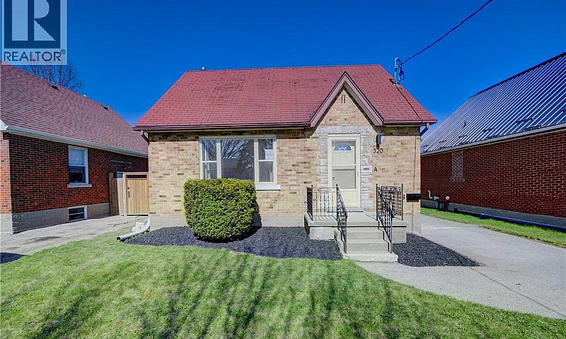320 Highland Road E ...