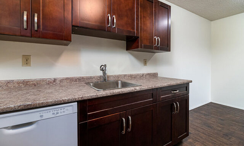 204 16Th St- 1 Bedro...