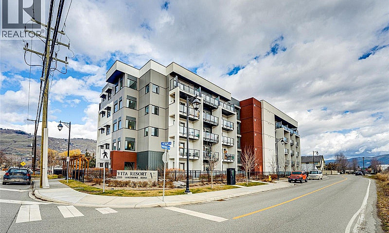 2555 Lakeshore Road ...