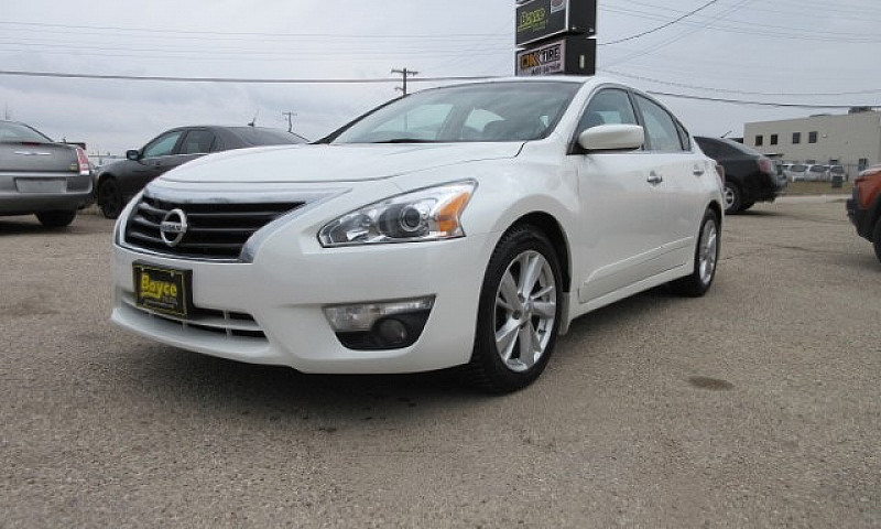 2014 Nissan Altima 2...
