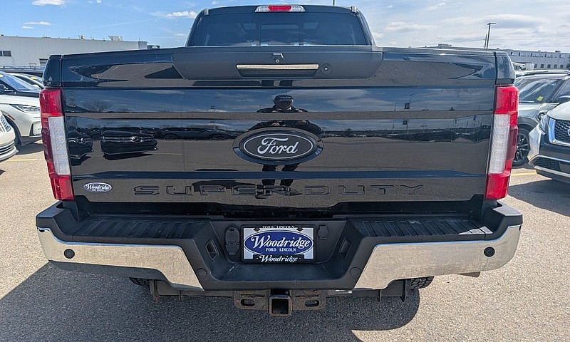2017 Ford Super Duty...