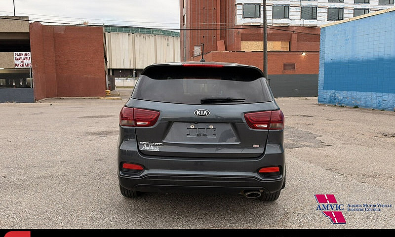 2020 Kia Sorento Lx...