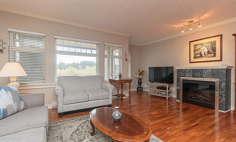 Luxury Suite, Broadm...