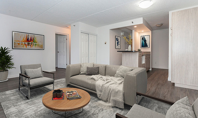 One Bedroom Suite Av...