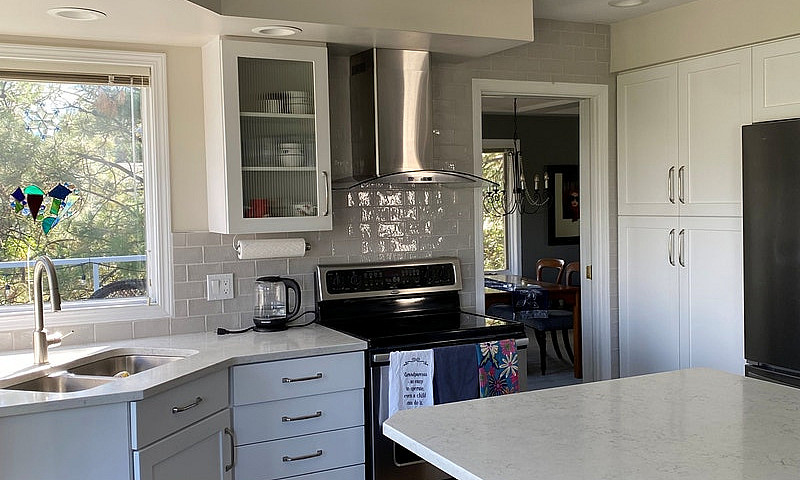Beautiful  4 Bed Hou...