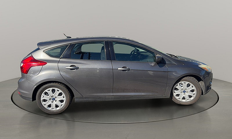2012 Ford Focus (Cer...