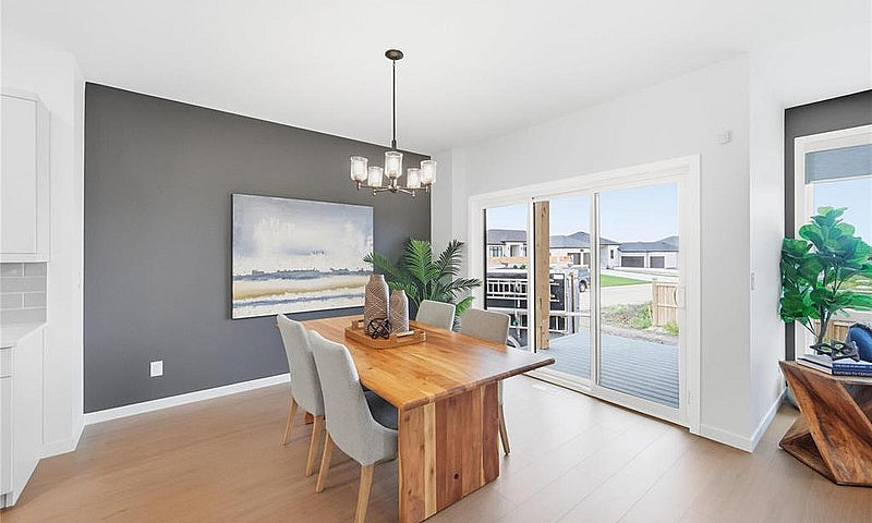 35 Shoreline Drive O...