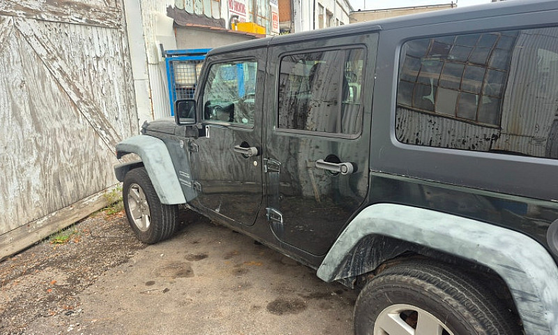 2011 Jeep Wrangler U...