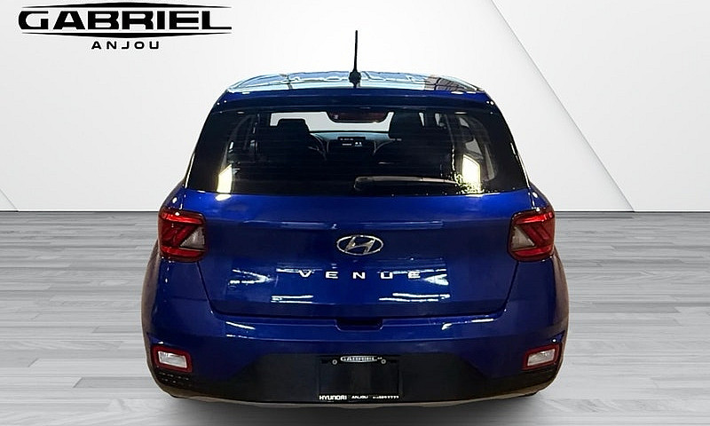 2023 Hyundai Venue E...